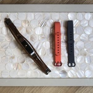 Fitbit bands (3)